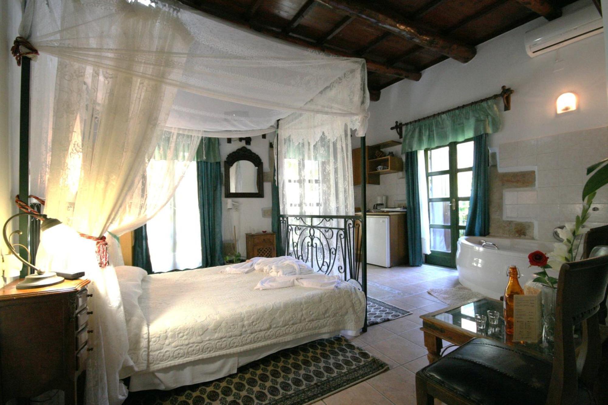 Ifigenia Traditional Rooms & Maisonettes Chania  Exterior photo